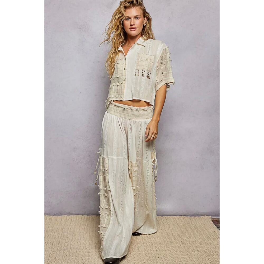 POL Size M Boho Woven Texture Fringe Shell Beads
Short Shirt Top - Picture 6 of 6